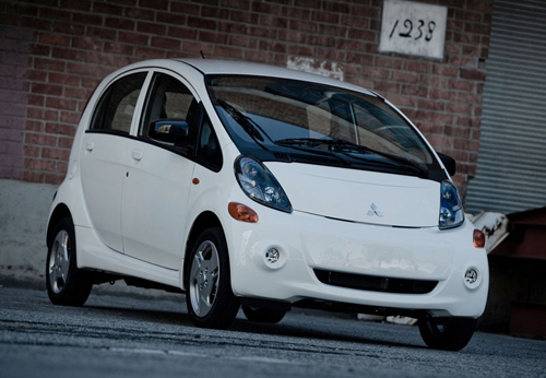 Электрическая 2012 Mitsubishi i обновила свой ценник